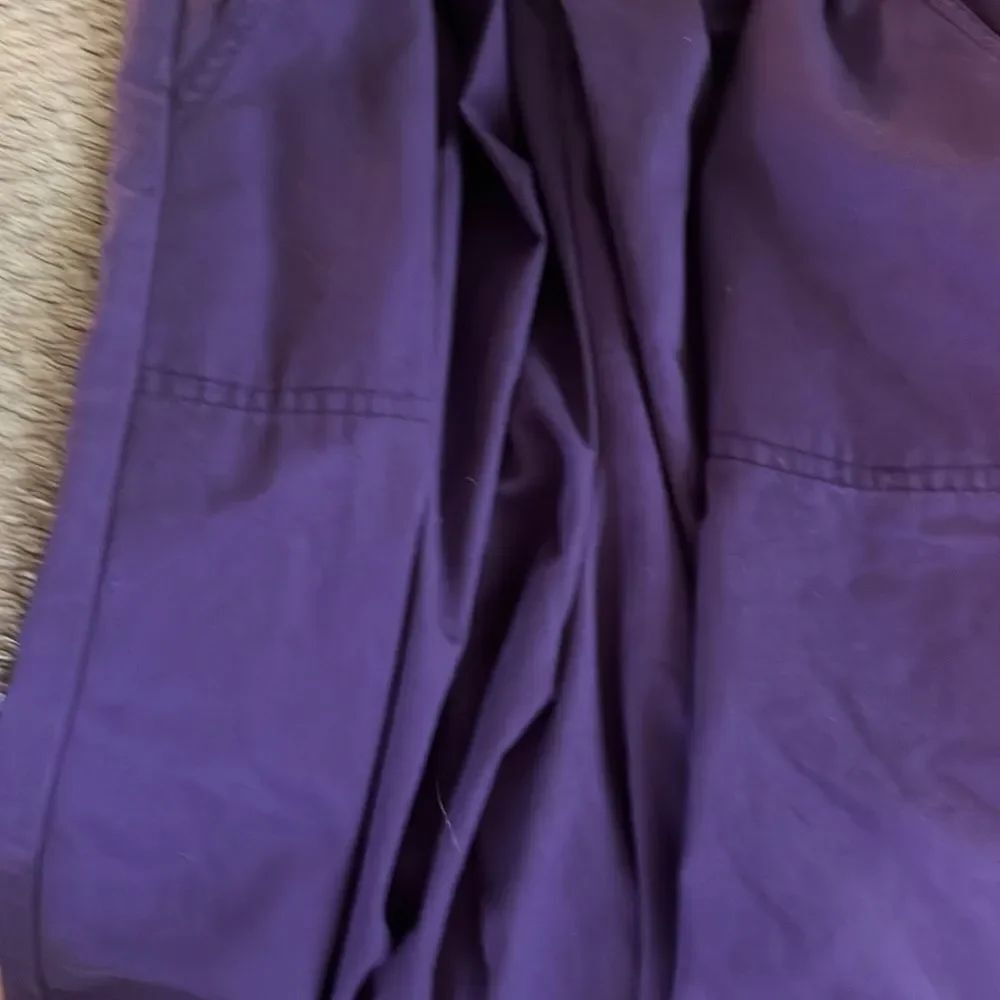 Split skirts  - Picture 6 of 6